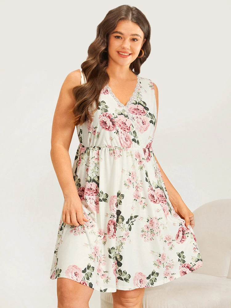 Floral Print Pocket Lace Panel Overlap Collar Tank Sleep Dress 5 Floral Print Pocket Lace Panel Overlap Collar Tank Sleep Dress - Image 3