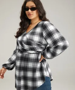 Plaid Curved Hem Lantern Sleeve T-shirt -Clothing Shop 569356881 ra