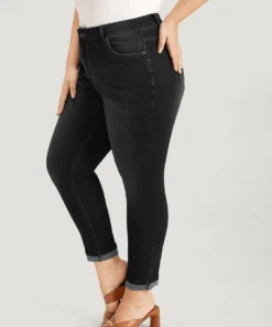 Very Stretchy Pocket Dark Wash Roll Hem Jeans -Clothing Shop 581870869 uc