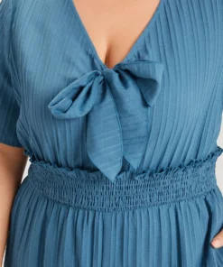 Textured Bowknot V Neck Shirred Pocket Jumpsuit -Clothing Shop 586546647 sc