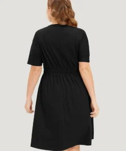 Supersoft Essentials Contrast Button Detail Shirred Pocket Dress -Clothing Shop 595278498 pg
