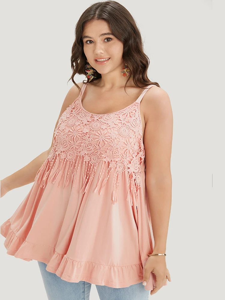 Plain Contrast Lace Ruffle Hem Cami Top 6 Plain Contrast Lace Ruffle Hem Cami Top - Image 4