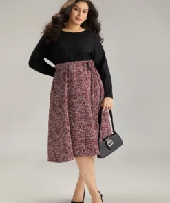 Patchwork Contrast Belted Crew Neck Dress