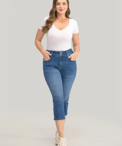 Very Stretchy High Rise Medium Wash Cropped Jeans -Clothing Shop 638140091 af 05b439e5 925a 4c15 8267 39015125b055