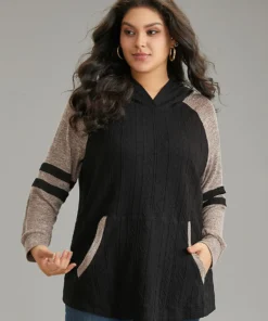 Contrast Textured Raglan Sleeve Pocket Hooded Sweatshirt 10 Contrast Textured Raglan Sleeve Pocket Hooded Sweatshirt -Clothing Shop 643853165 mb