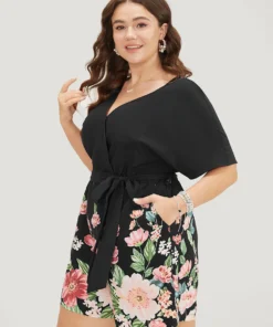 Floral Pocket Batwing Sleeve Surplice Neck Romper 28 Floral Pocket Batwing Sleeve Surplice Neck Romper -Clothing Shop 679457863 ak
