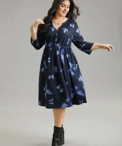 Butterfly Print Notched Elastic Waist Button Detail Dress