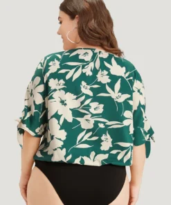 Silhouette Floral Print Knotted Cut Out Round Neck Bodysuit -Clothing Shop 692288062 uv