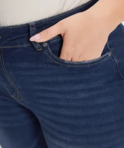 Roll Hem High Rise Pocket Very Stretchy Jeans -Clothing Shop 693716563 bp 922e58a5 2384 4eb8 b853 7783a4e50e63