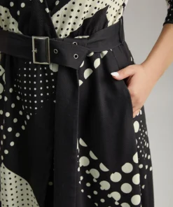 Polka Dot Geometric Print Belted Wrap Dress -Clothing Shop 720788506 qd 77b74da9 6cd5 4014 8f97 8360dea0abfa