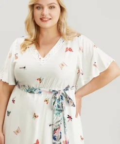 Floral & Butterfly Print Contrast Lace Pocket Belted Ruffles Dress -Clothing Shop 72506890 by 6c1bb67b 4581 4f85 90f6 314450167fbf