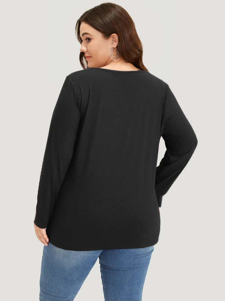 Plain V Neck Line Button Detail T-shirt 12 Plain V Neck Line Button Detail T-shirt - Image 10