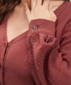 Solid V Neck Button Up Asymmetrical Hem Blouse -Clothing Shop 740624900 in 35a439ef 815c 43e4 a62d 6e3d21b577ca