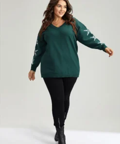 Supersoft Essentials Snowflake Print V Neck Pullover -Clothing Shop 749899926 wl 422b4e70 3f89 4971 adca d7870b91c9f5