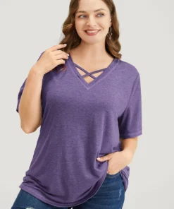Solid Crisscross Neck Contrast Stitch T-shirt -Clothing Shop 774390314 yd