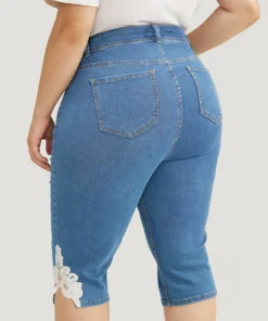 Very Stretchy High Rise Medium Wash Guipure Lace Knee Denim Shorts -Clothing Shop 774850039 gi