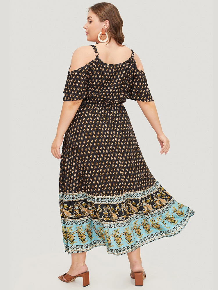 Bandana Print Pocket Ruffle Trim Cold Shoulder Maxi Dress 14 Bandana Print Pocket Ruffle Trim Cold Shoulder Maxi Dress - Image 12