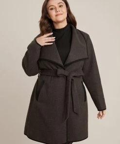 Contrast Trim Pocket Belted Lapel Collar Coat