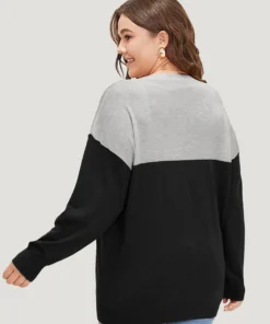 Supersoft Essentials Colorblock Two Tone Patchwork V Neck Pullover -Clothing Shop 807689742 re 2009256f 9968 4001 bf0d f81d1d08c7eb