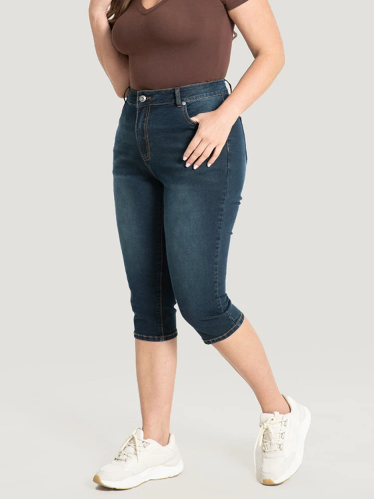 Very Stretchy Dark Wash Pocket Knee Denim Shorts 4 Very Stretchy Dark Wash Pocket Knee Denim Shorts - Image 2