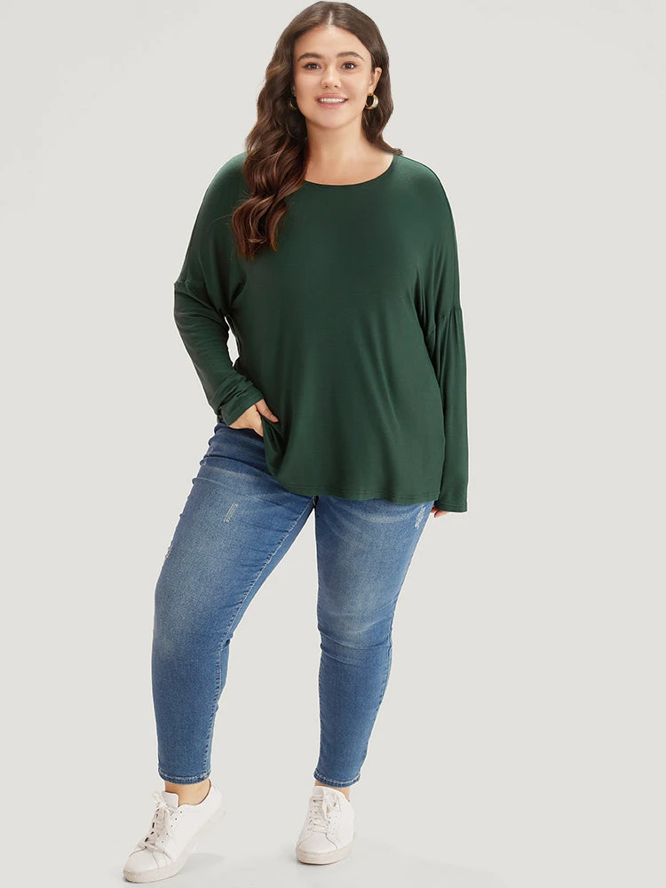 Supersoft Essentials Plain Batwing Sleeve Crew Neck T-shirt 6 Supersoft Essentials Plain Batwing Sleeve Crew Neck T-shirt - Image 4