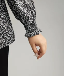 Ditsy Floral Stand Collar Shirred Frill Trim Blouse 24 Ditsy Floral Stand Collar Shirred Frill Trim Blouse -Clothing Shop 822531853 yb ee5249da 2875 414a a83f 708b55294c1f