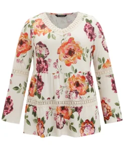 Floral Print Lace Panel Bell Sleeve T-shirt -Clothing Shop 835732660 hw ae9acdf2 e7f5 4b82 bb2c a969502c5f18