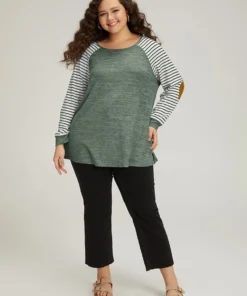 Striped Raglan Sleeve Patched Split Side T-shirt -Clothing Shop 842599985 tg 28fafdf9 d1fb 4a77 a560 9d20334cd1d2