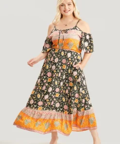 Floral Print Pocket Keyhole Ruffles Cold Shoulder Maxi Dress -Clothing Shop 851667125 fz d00a4517 4fec 4be8 9dcc 7adb4c887631