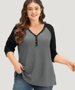 Waffle Knit Raglan Sleeve Metal Buckle Detail T-shirt