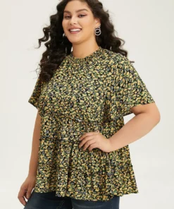 Ditsy Floral Frill Trim Shirred Mock Neck Blouse -Clothing Shop 861256450 nc 96228242 d69f 49c5 883b 1d18daf4dba4