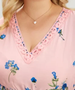 Floral & Butterfly Print Contrast Lace Pocket Belted Ruffles Dress -Clothing Shop 874322047 zp 225d517c e3e8 4974 96b6 68f5884b6445