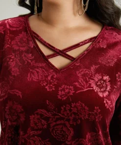 Solid Velvet Floral Crisscross T-shirt -Clothing Shop 884047445 qg