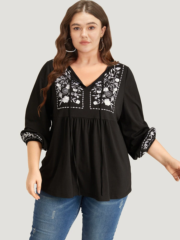 Floral Embroidered Knot Neck Lantern Sleeve T-shirt 5 Floral Embroidered Knot Neck Lantern Sleeve T-shirt - Image 3