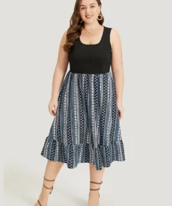 Supersoft Essentials Bandana Print Patchwork Pocket Ruffle Hem Tank Dress 30 Supersoft Essentials Bandana Print Patchwork Pocket Ruffle Hem Tank Dress -Clothing Shop 917976175 in 63a4c2e4 321f 4fc5 8b55 b511978523c9