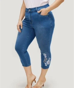 Very Stretchy High Rise Medium Wash Embroidered Cropped Jeans -Clothing Shop 918602439 lp