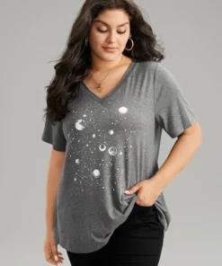 Moon And Star Print V Neck T-shirt 19 Moon And Star Print V Neck T-shirt -Clothing Shop 918938478 ip 7025e3fa 8f87 4543 b454 0ded5491735d