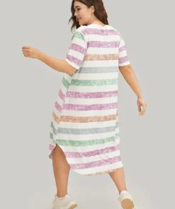 Striped Contrast Arc Hem V Neck Pocket Dress -Clothing Shop 944596417 mv