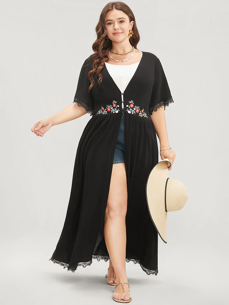 Floral Embroidered Lace Trim Button Front Kimono 5 Floral Embroidered Lace Trim Button Front Kimono - Image 3