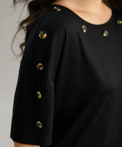 Plain Button Detail Drop Shoulder T-shirt 12 Plain Button Detail Drop Shoulder T-shirt -Clothing Shop 95058984 fg