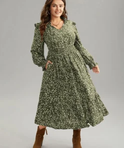 Ditsy Floral Flutter Trim Pocket Shirred Dress -Clothing Shop 95062006 ti 37190259 dbf8 4af6 bb11 f844ec1abf6f