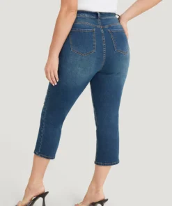Very Stretchy High Rise Medium Wash Ripped Detail Cropped Jeans 17 Very Stretchy High Rise Medium Wash Ripped Detail Cropped Jeans -Clothing Shop 95206989 kl
