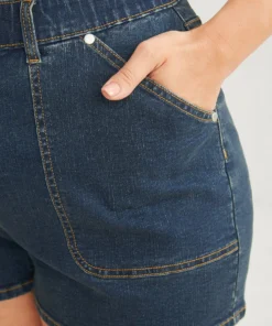 Very Stretchy Dark Wash Pocket Denim Shorts -Clothing Shop 973456934 fz d6fcb13f 634d 4368 b3f0 24d3d328297c