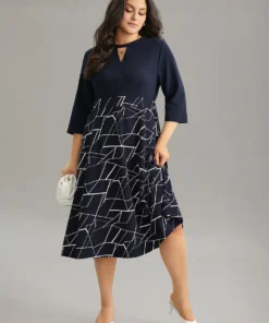 Geometric Contrast Keyhole Elastic Waist Dress