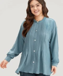 Plisse Button Up Curved Hem Kimono 15 Plisse Button Up Curved Hem Kimono -Clothing Shop 995978971 zv 496e2206 08b0 46c3 8568 d22c263c2b7f